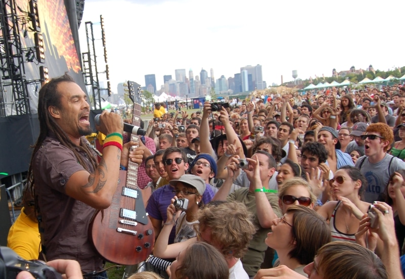 Michael Franti - performing Michael Franti - performing
